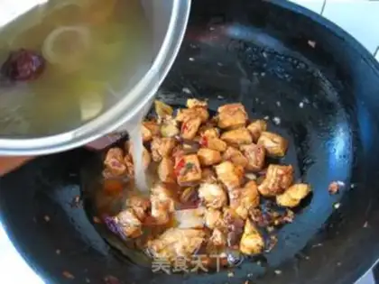 Make Chicken soup, hot chicken pot step 5