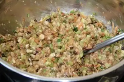 Make Celery, three fresh dumplings step 6