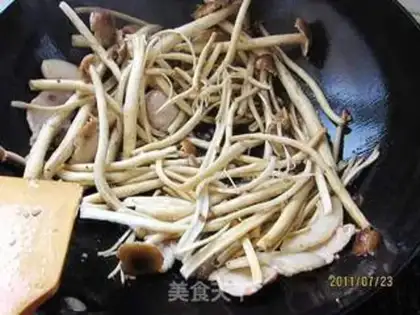 Make Onion tea mushrooms step 3