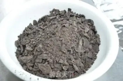 Make Chocolate petal bowl step 1