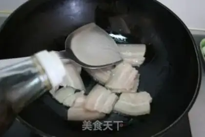 Make The bitter melon returns the pot step 4