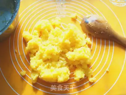 Make Milk yellow bag step 9