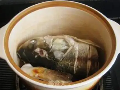 Make Pumpkin fish head step 4