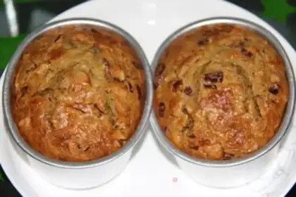 Make Low-fat red date cake step 9