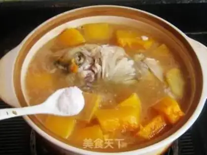 Make Pumpkin fish head step 9