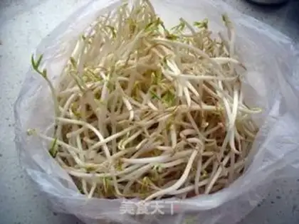 Make Twin bean sprouts step 0