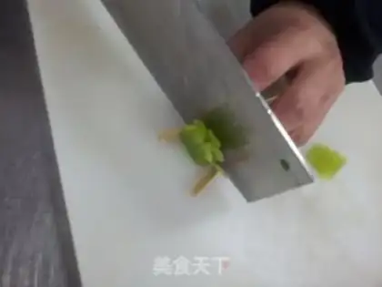Make Fish and sheep with little hot pots step 12