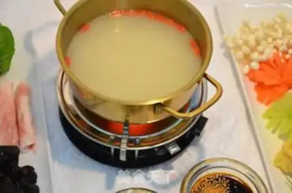 Make Fish and sheep with little hot pots step 16