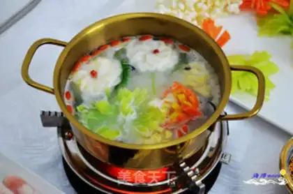Make Fish and sheep with little hot pots step 18