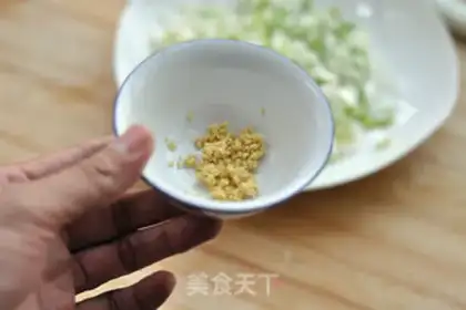 Make Onion bouquet eggs step 2