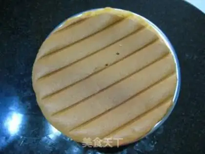 Make Piggy bath cake step 12