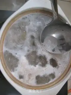Make Big bone hotpot step 3