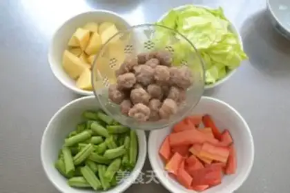 Make Sian meatballs step 14