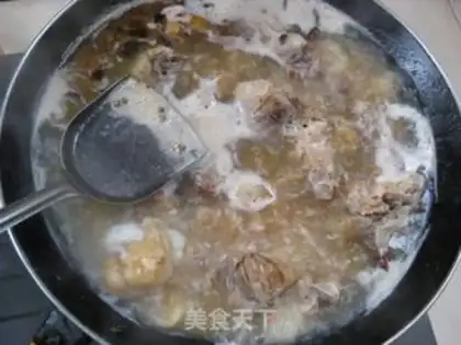 Make Big bone hotpot step 7