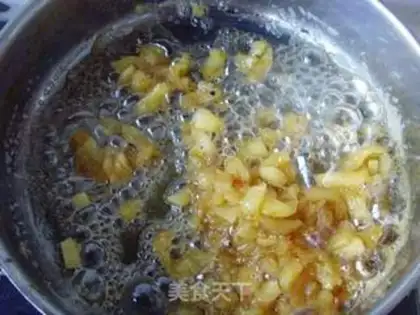 Make Pineapple flip cake step 3