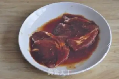 Make Favorite iron, plum meat step 4