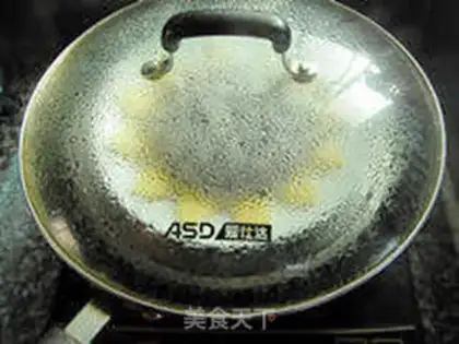 Make The sunflower fish step 10