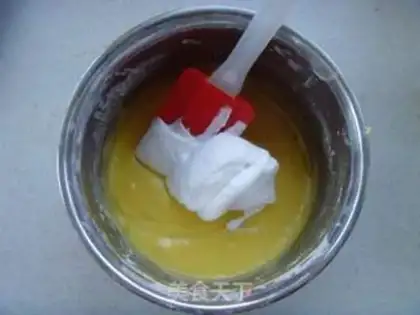 Make Pineapple flip cake step 9