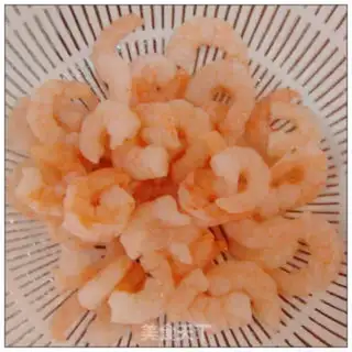 Make Salad shrimp step 1