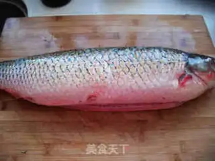 Make Chongqing sourfish step 1
