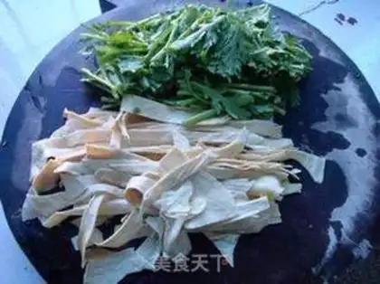Make Cinnamon meat soup step 2