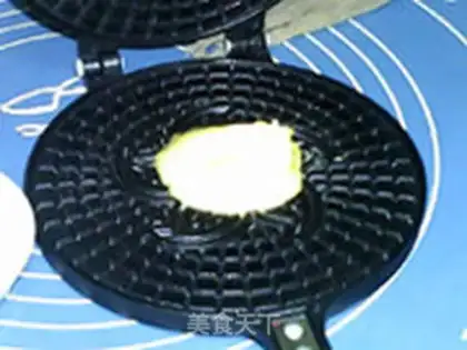 Make Fry egg rolls step 8