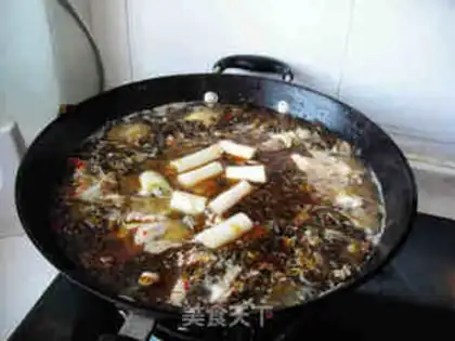 Make Chongqing sourfish step 17