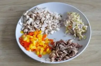 Make Chicken mushroom shells step 1