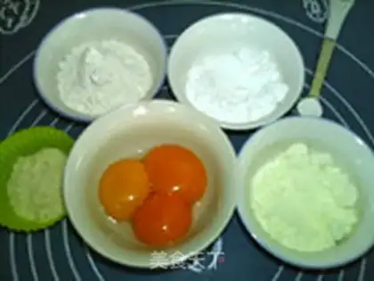 Make Yellow-finger crackers step 0