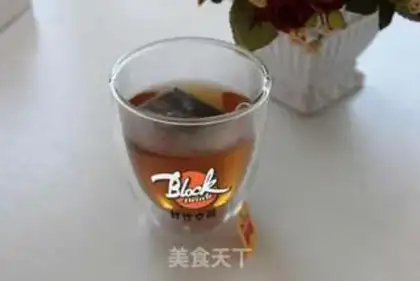 Make Hong Kong-style silk and milk tea step 1