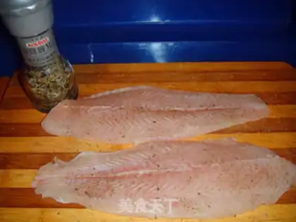 Make A fragrance of dragonfish step 1