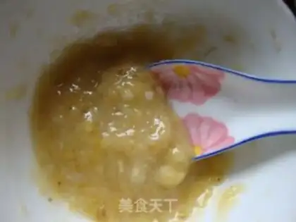 Make Banana omelet step 1