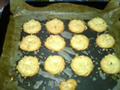 Make Peanut oil pretzels step 9