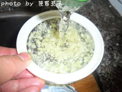 Make Gold and sand and sweet Arctic shrimp step 3