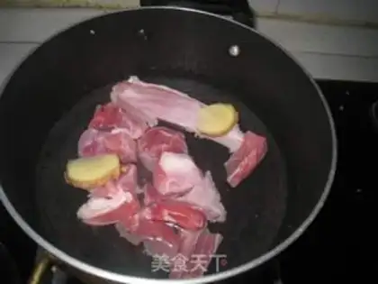 Make Crocodile drys the skinny soup step 3