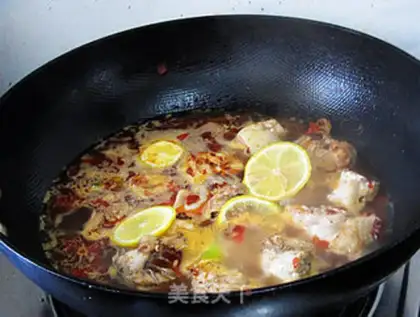Make Spicy lemon chicken pan step 9