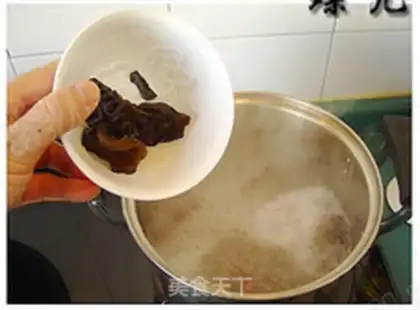Make Arctic shrimp greasy pasta step 3