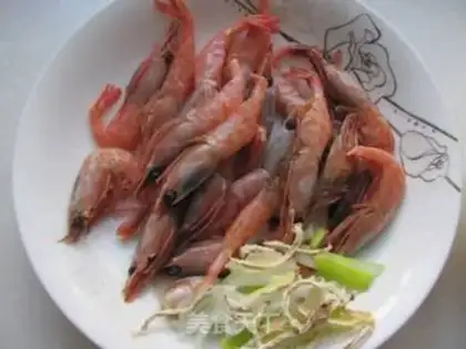 Make Arctic shrimp radish soup step 4