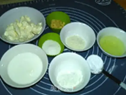 Make Coconut cheesecake step 0