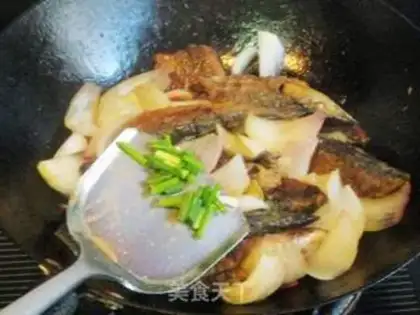 Make Onions, swordfish step 7
