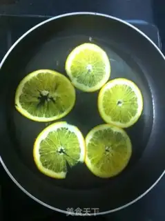 Make Orange-fruit cake rolls step 0