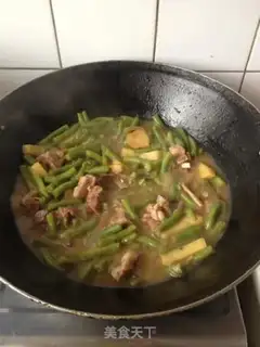 Make Little lamb chops, noodles step 14