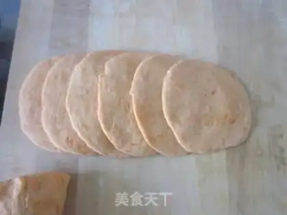 Make Carrot rose rolls step 7