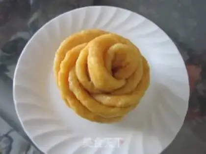 Make Carrot rose rolls step 14