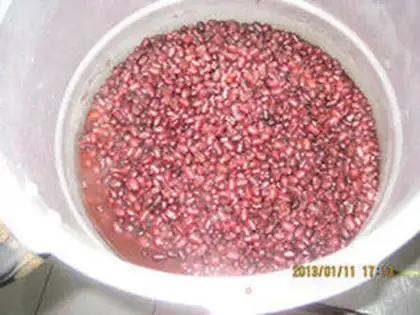 Make Red bean pie step 1