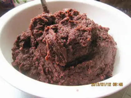 Make Red bean pie step 7