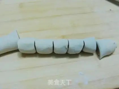 Make Milk bean rolls step 6