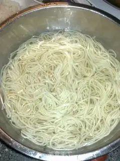 Make Burn noodles step 1