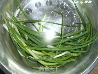 Make Sesame onions, heart cookies step 0