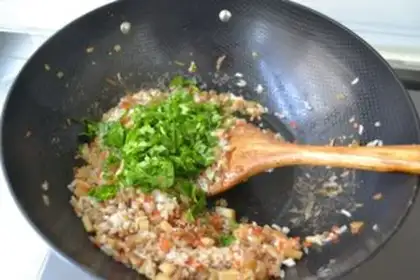 Make Black pepper beef fried rice step 9
